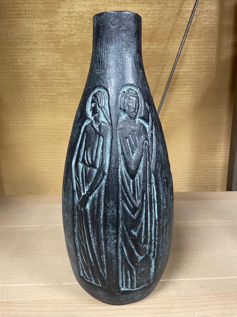 Vase ancien en Argile patiné
